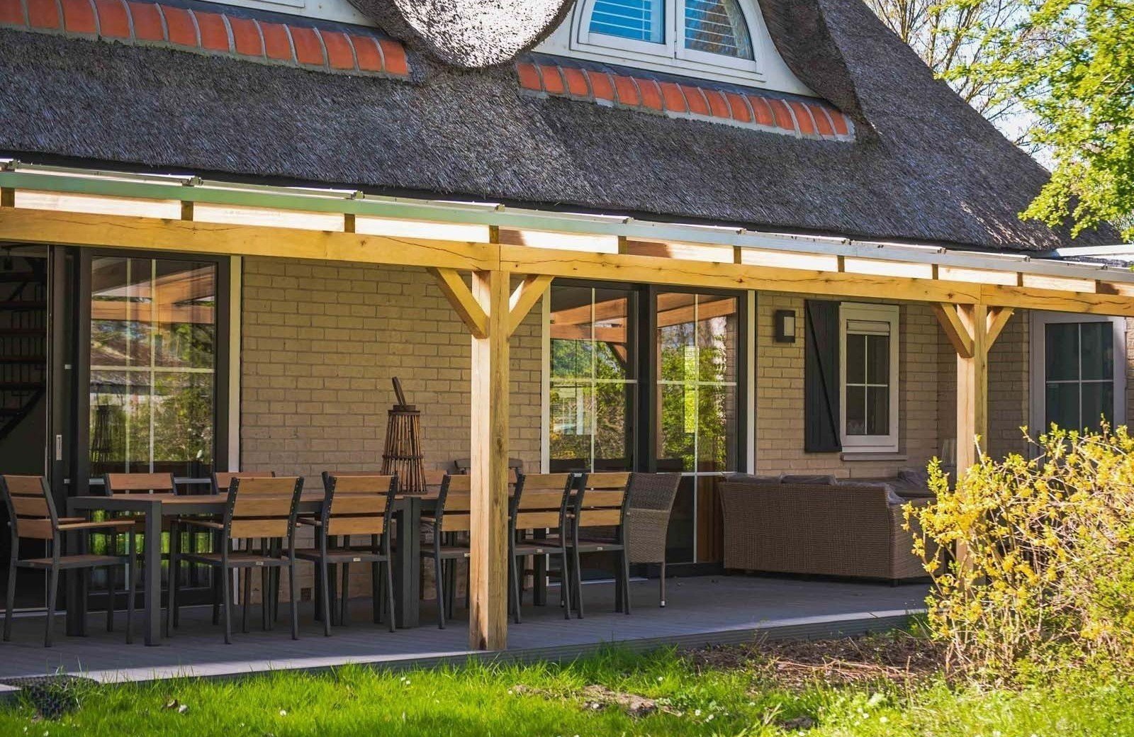 Luxe vakantiewoning in Hellevoetsluis met terras